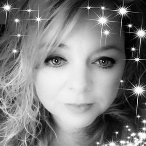 Meet your Posher, Paula